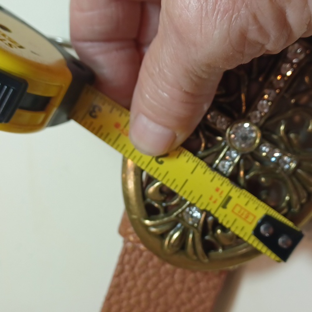 Vintage Brass Rhinstone Womans Oval Cross Western Studded 100% Leather Belt - Picture 7 of 16